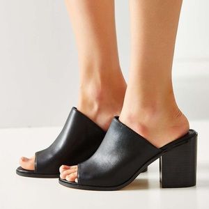 Urban Outfitters Cameron Mule